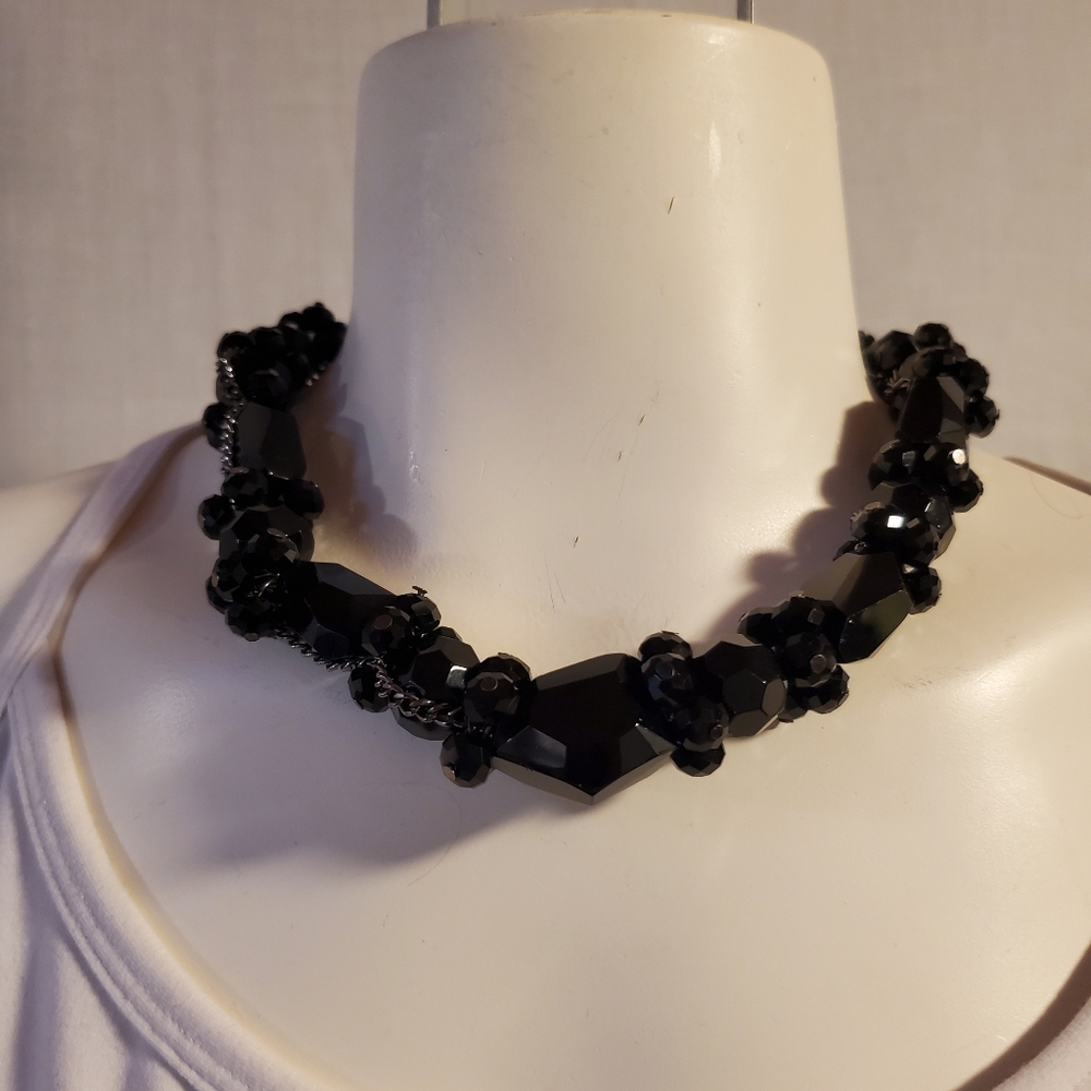 Black Faceted‎ Bead Necklace